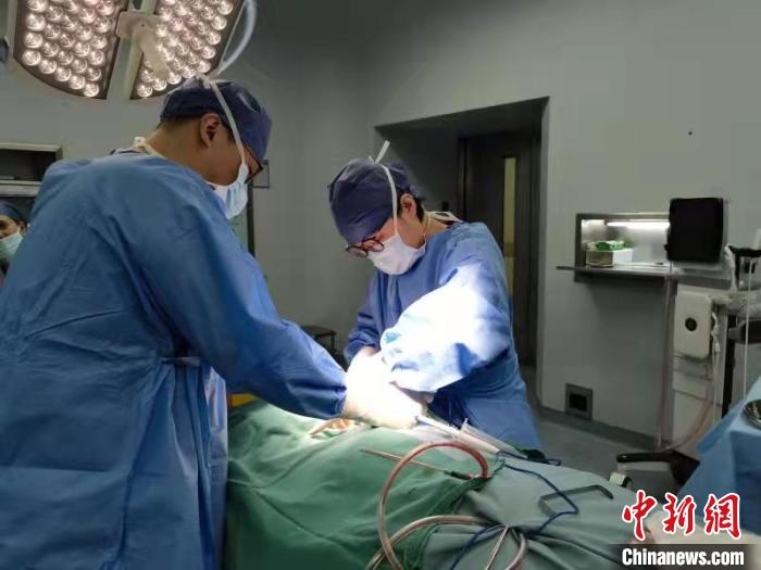 “格?；ㄖ異邸睘?61人次西藏患兒開展髖關(guān)節(jié)愛心手術(shù)